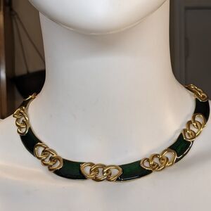 Vintage metallic leaf green gold link & loop collar necklace clasp closure. New